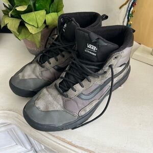 VANS ULTRARANGE HighTop Hiking Sneaker/Shoe Mens 11.5